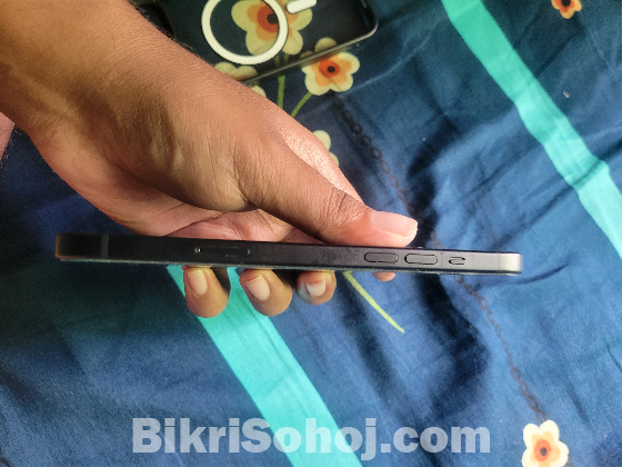 iPhone 15 plus